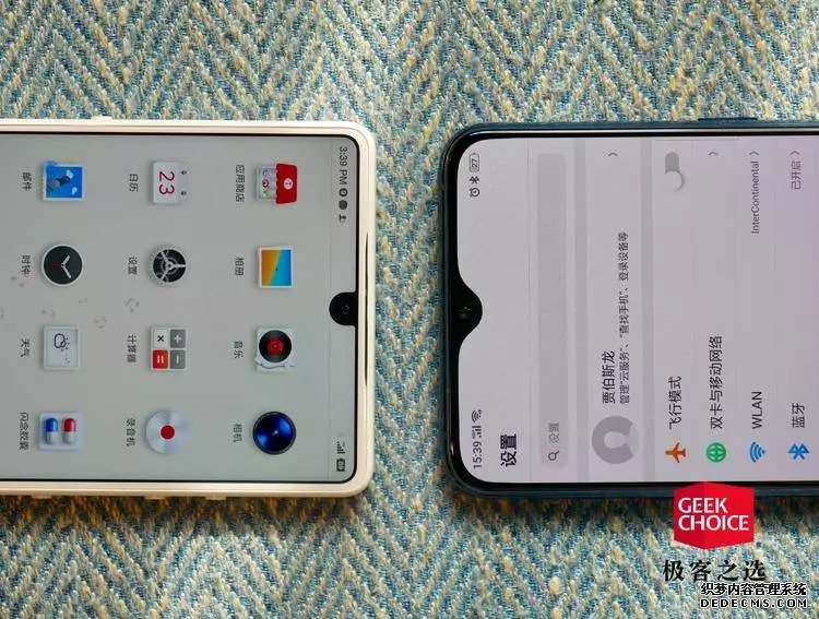 OPPO R17 体验：时尚之外和平精英模拟器外挂，R 系列也要玩「黑科技」？